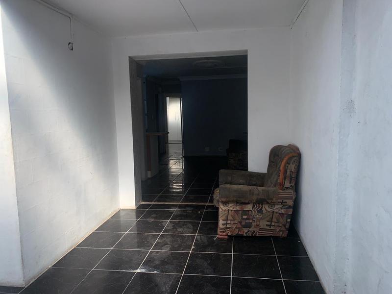 4 Bedroom Property for Sale in Westridge Western Cape